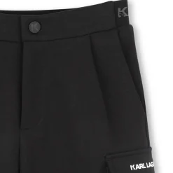 Bermuda shorts with pockets