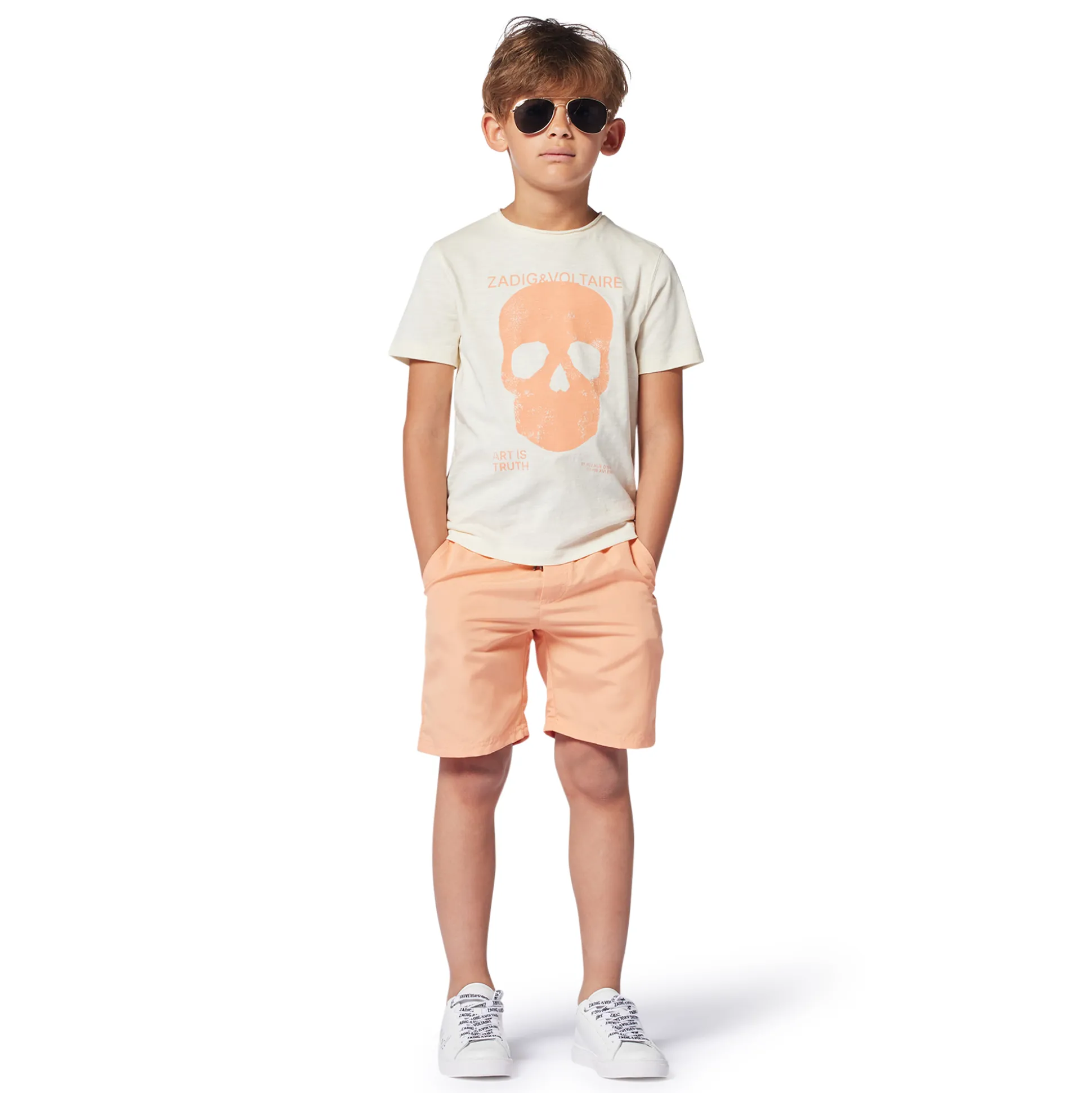 Bermuda surf shorts