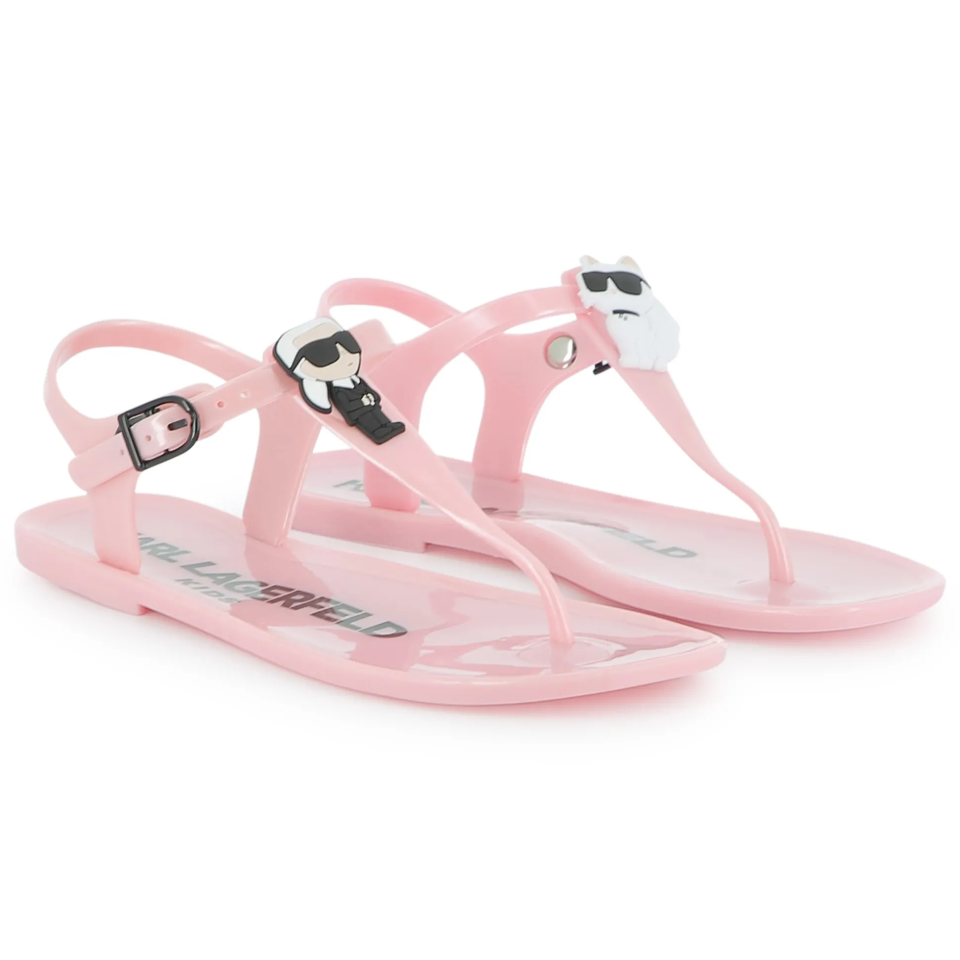Buckled sandals with badge
