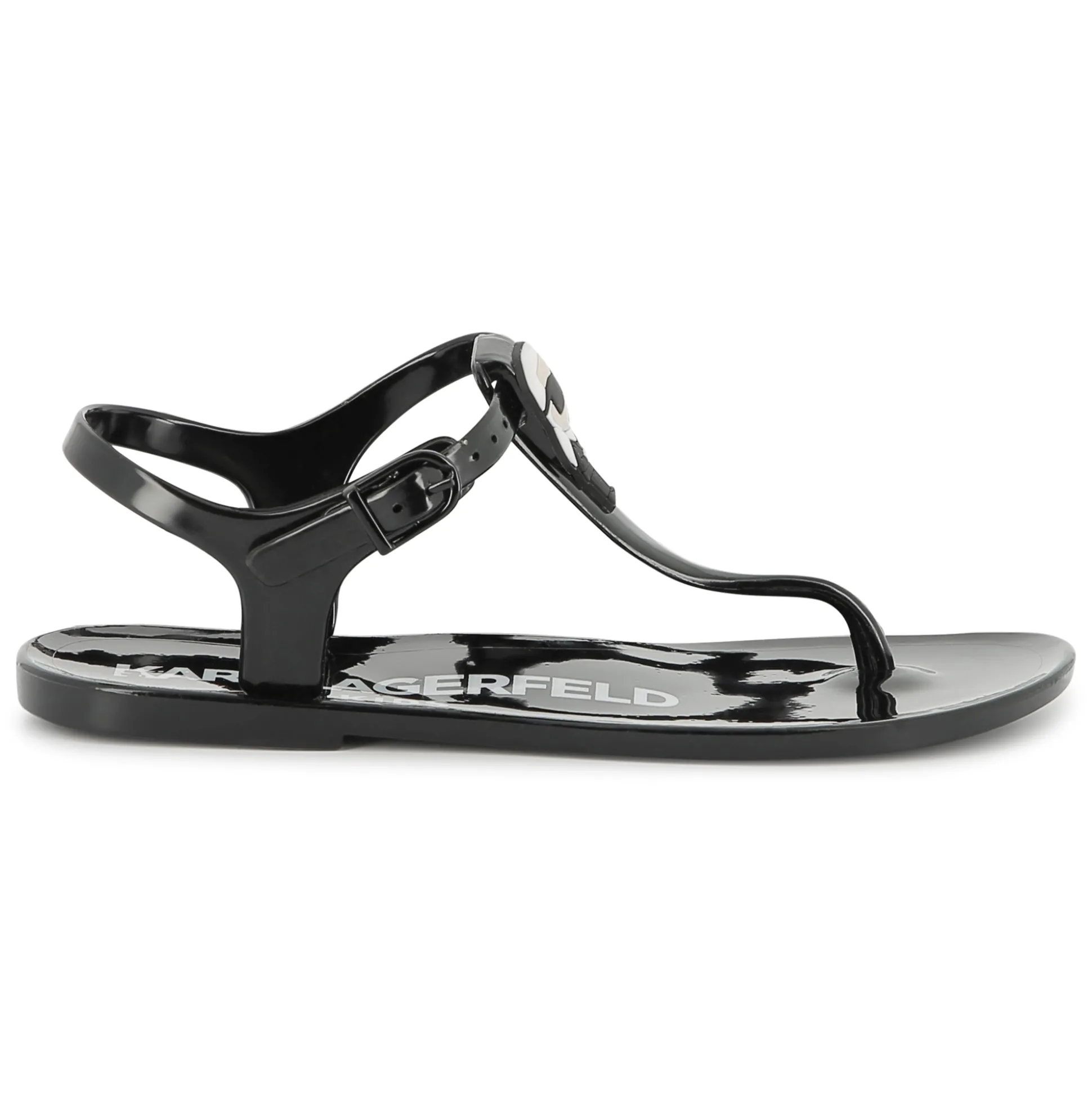 Buckled sandals with badge