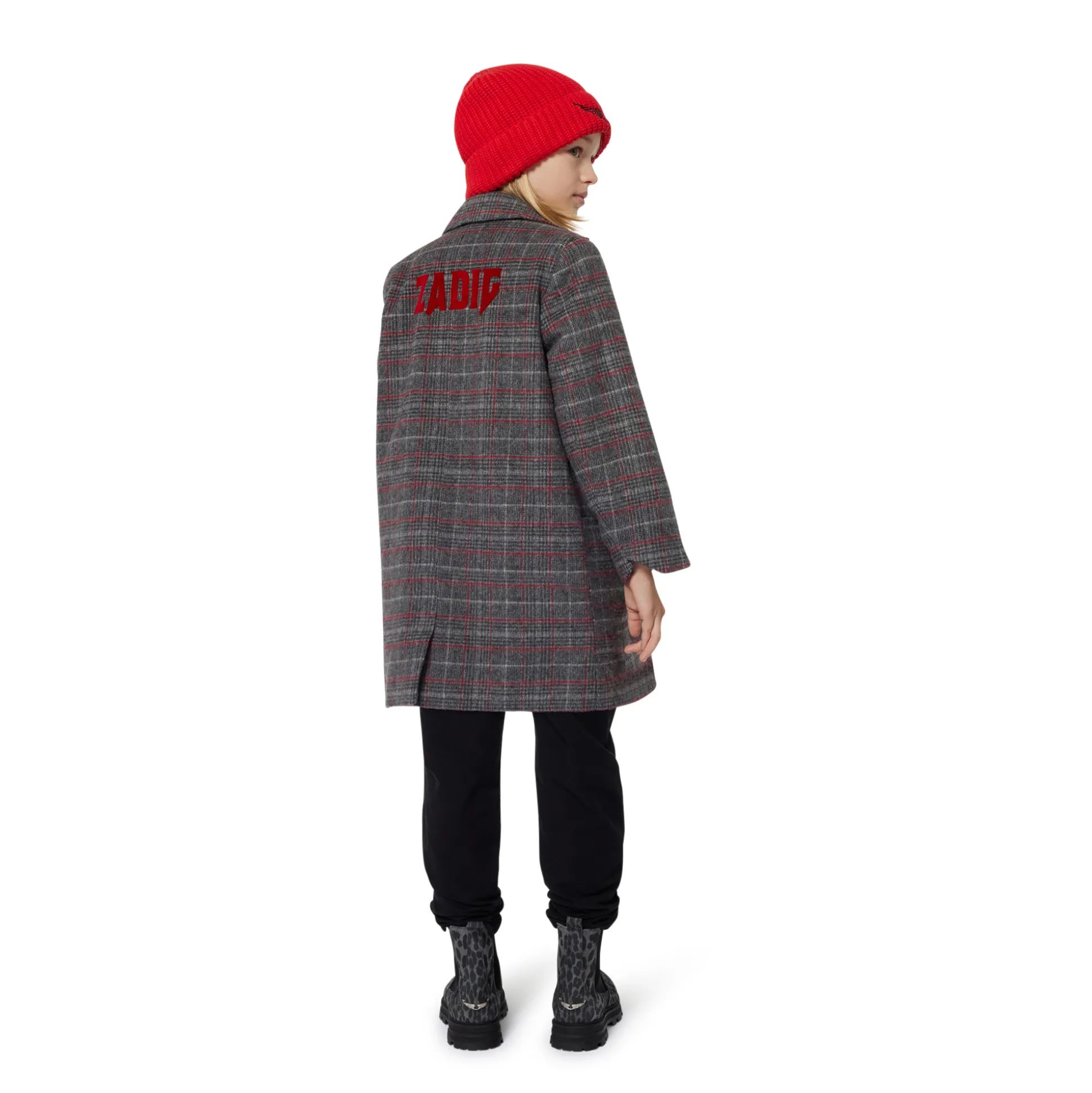 Coat with pockets