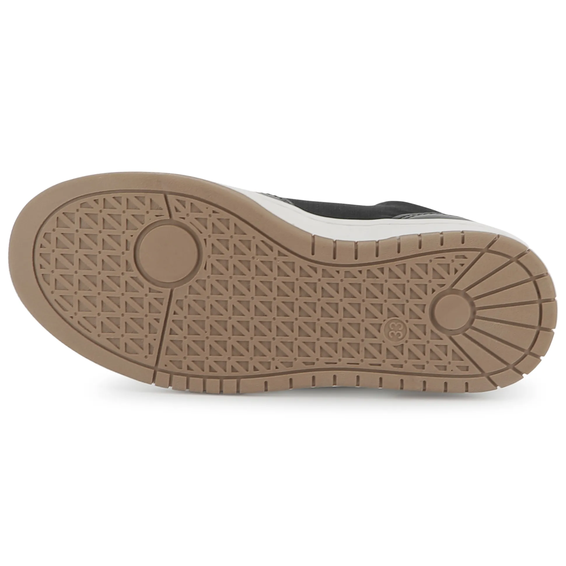 Laced hook-and-loop trainers