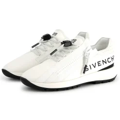 Lace-up and zip trainers
