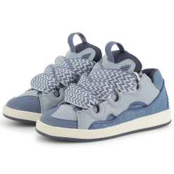 Lace-up trainers