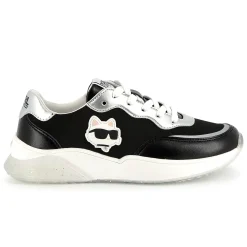 Lace-up trainers with badge