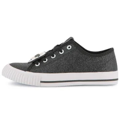 Low-top lace-up trainers