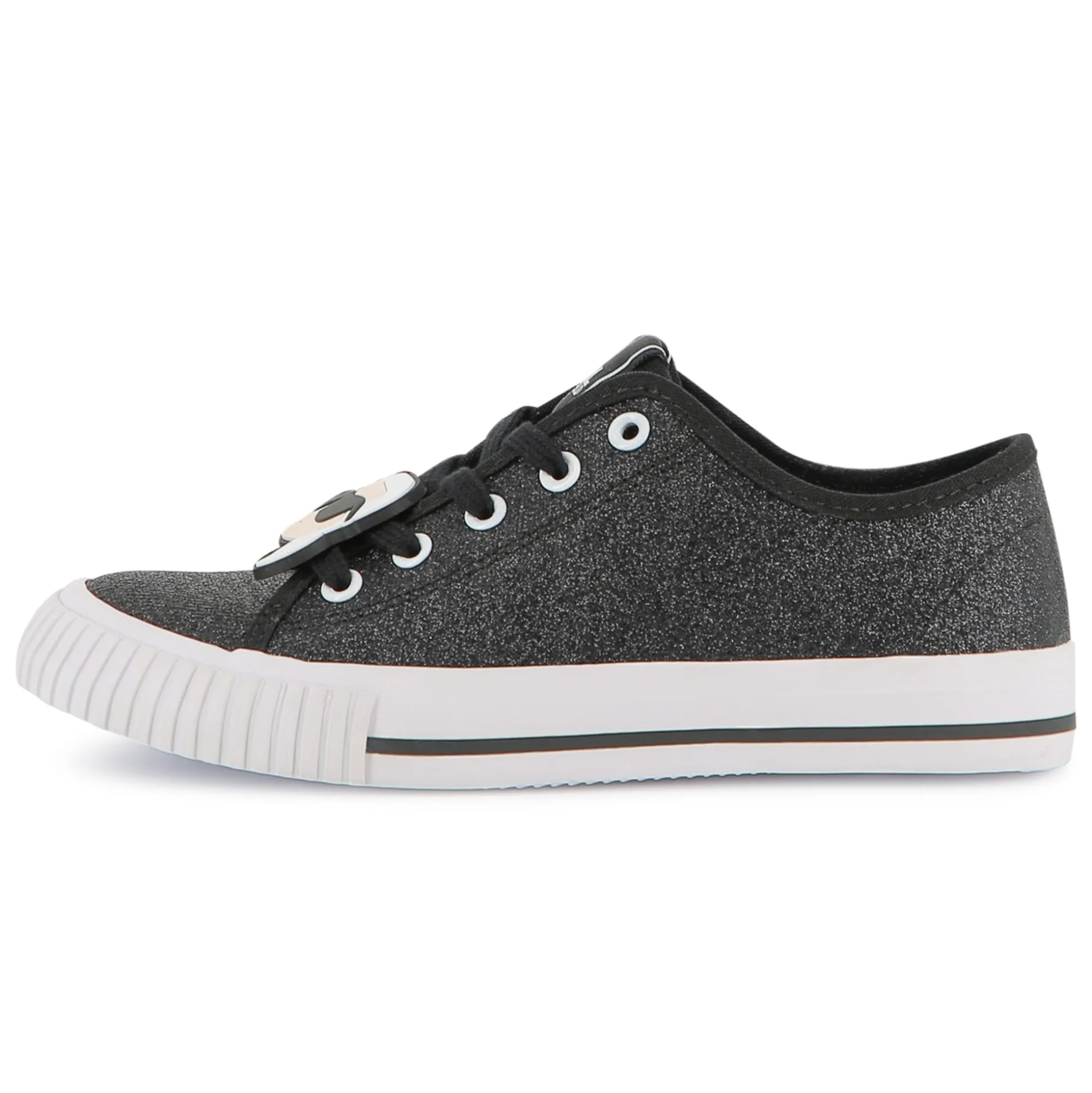 Low-top lace-up trainers