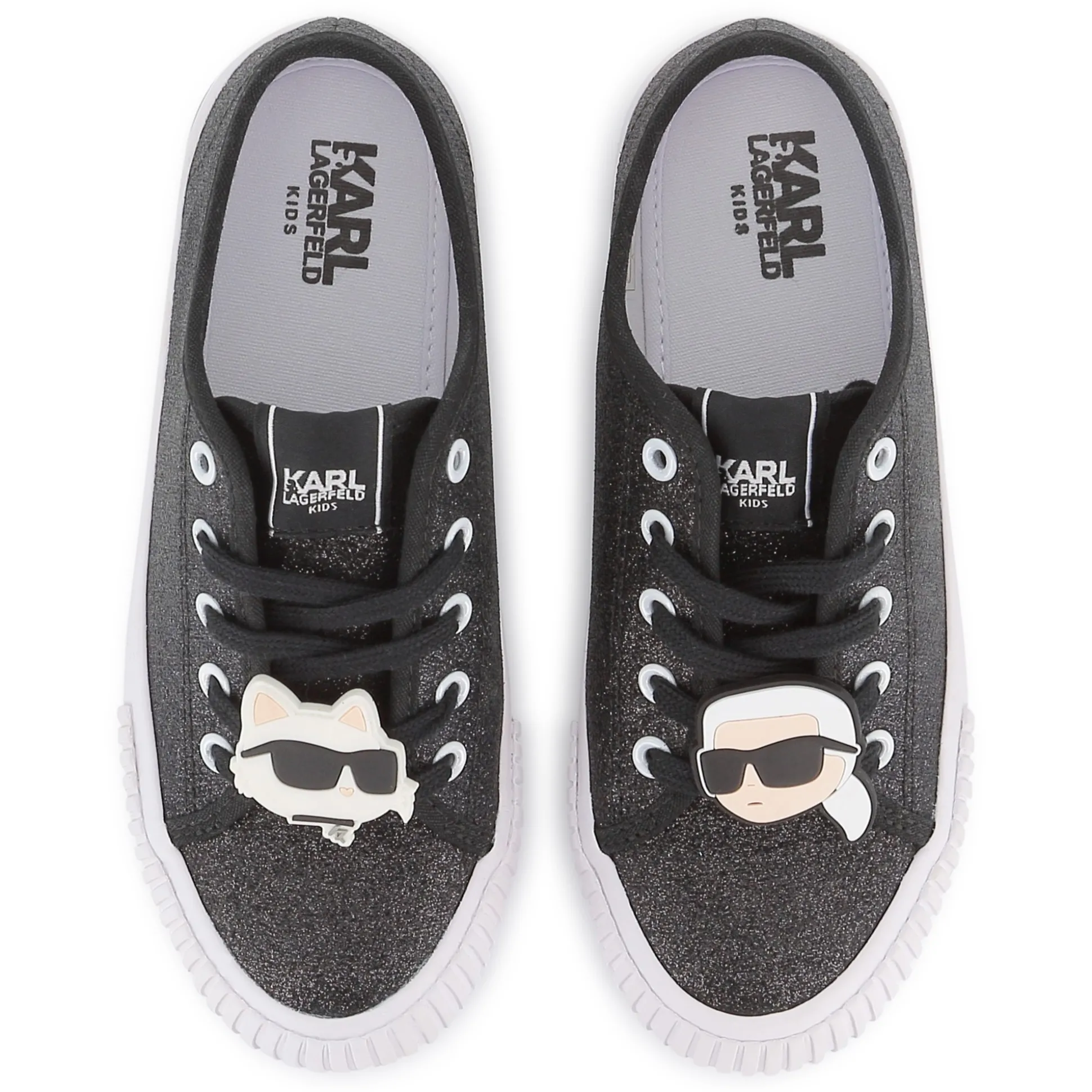 Low-top lace-up trainers