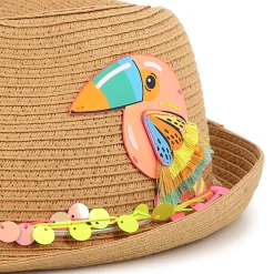 Moulded hat with bird