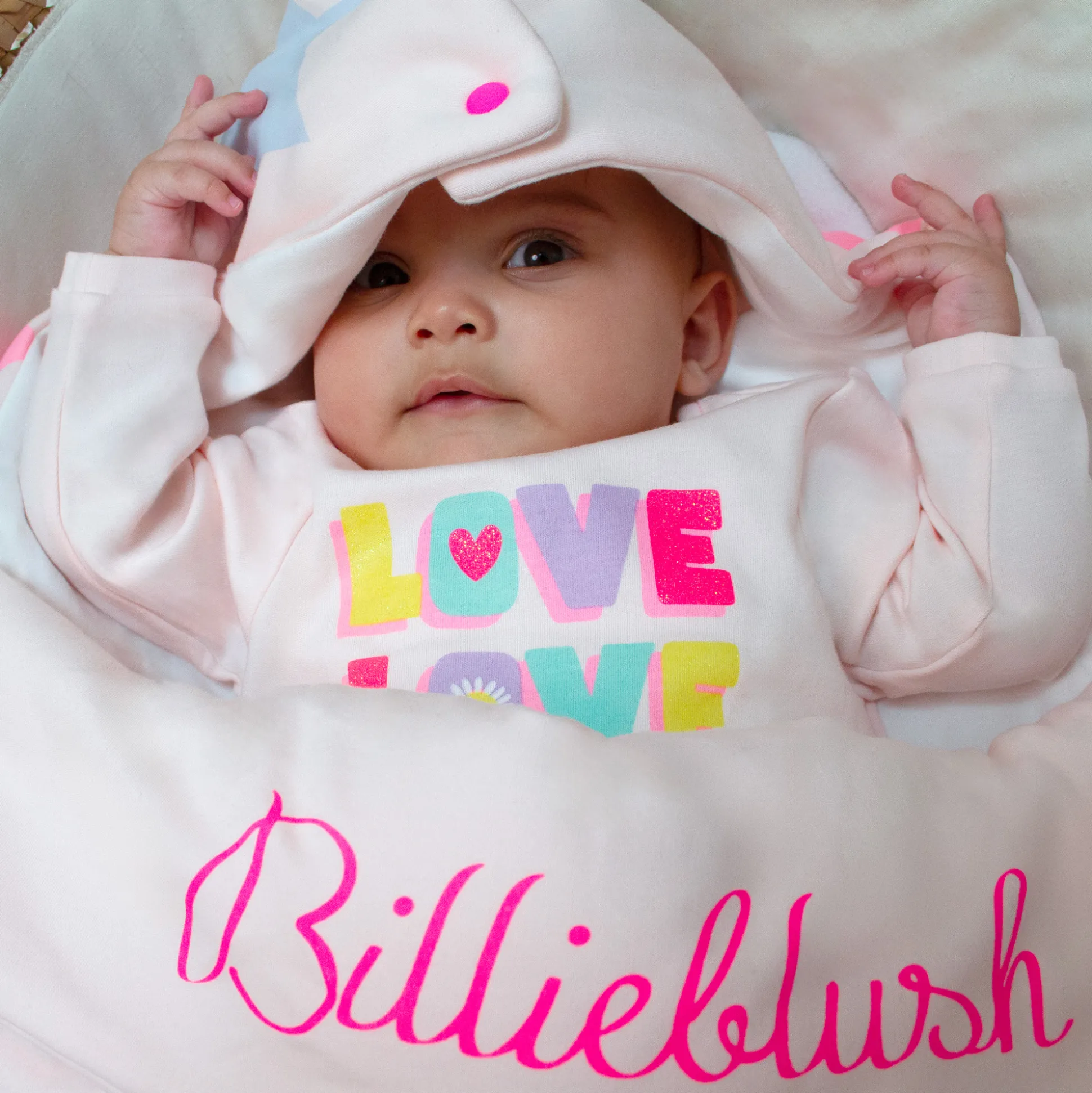 Pyjamas and hat set