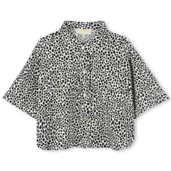 Short-sleeved shirt