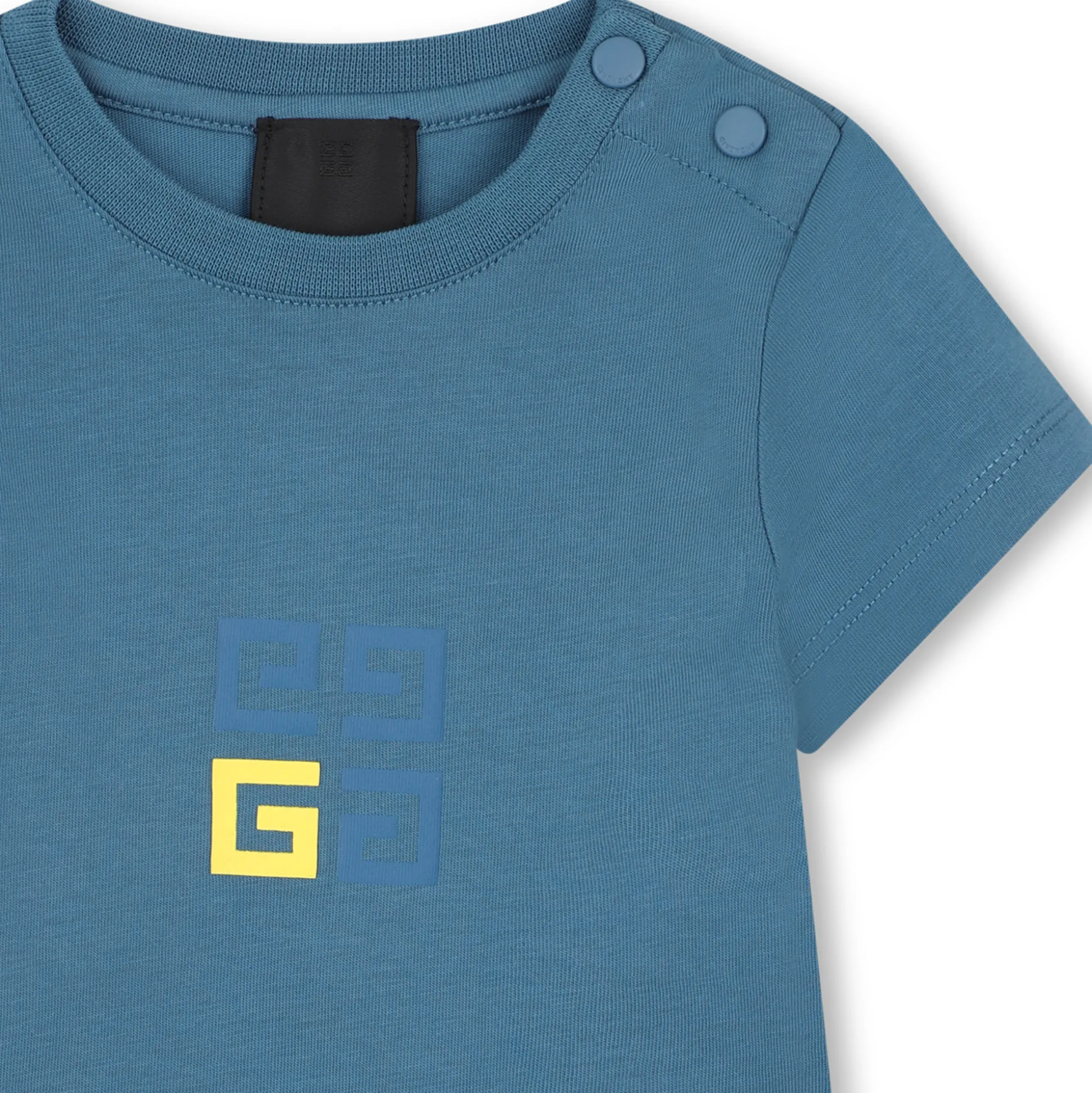 Short-sleeved T-shirt