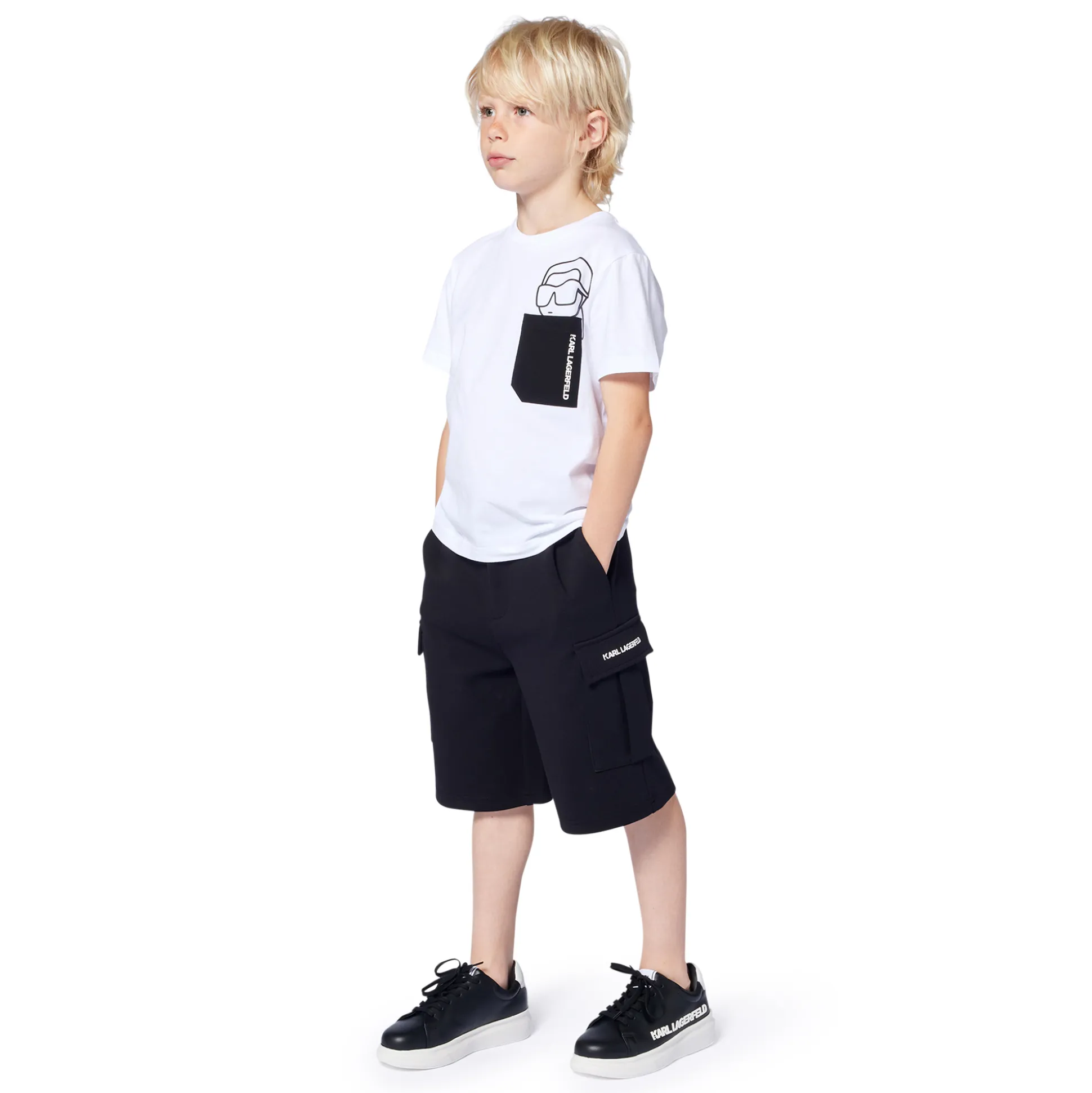 Short-sleeved T-shirt