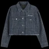 Snap fastener jean jacket