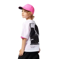 T-shirt with illustrations