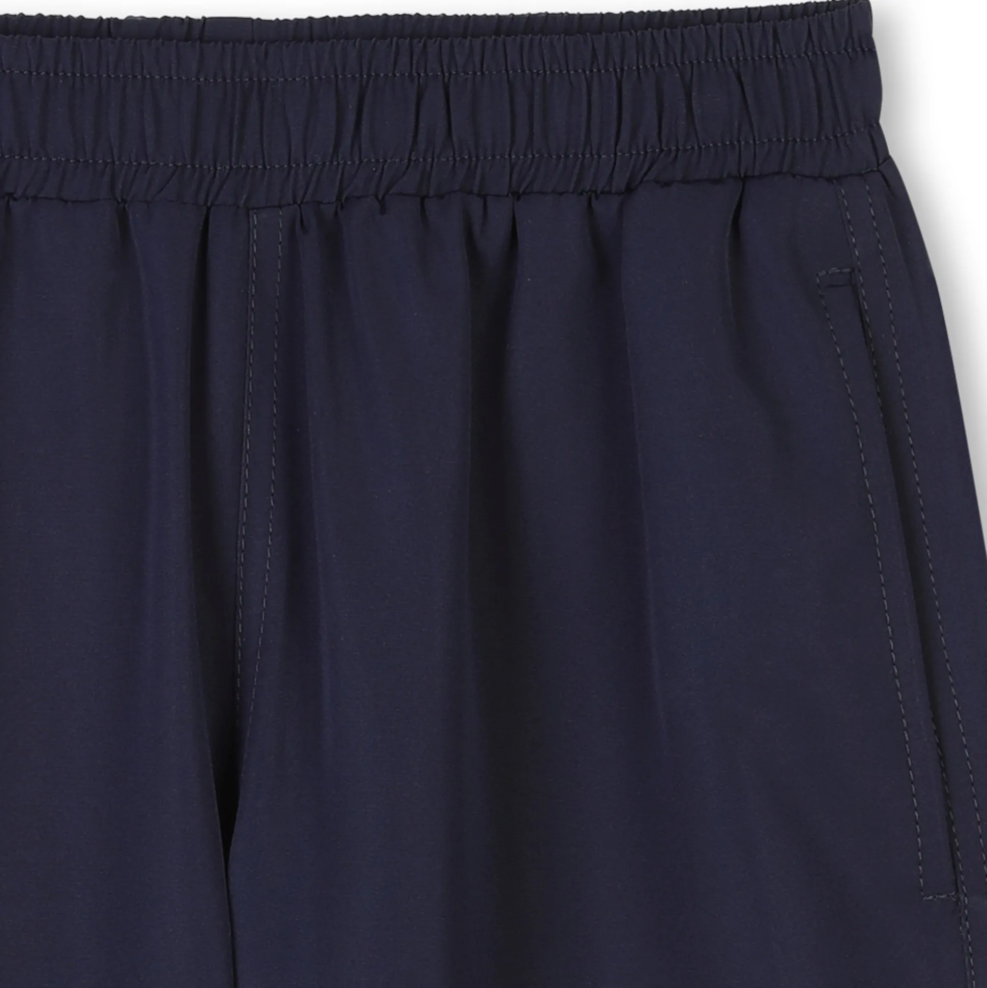 Water-repellent Bermuda shorts