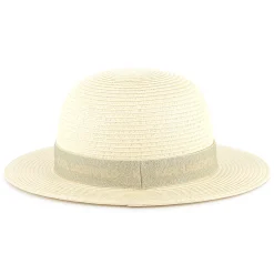 Wide-brimmed hat