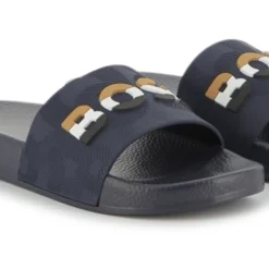Wide-strap sliders