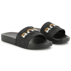 Wide-strap sliders