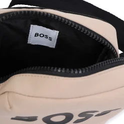 Zip-up shoulder bag
